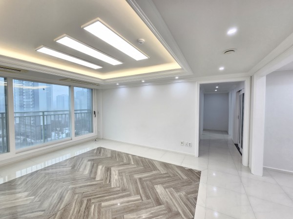 2bd3729e5208719375cbff1dc629b52e_1716258140_4015.jpg